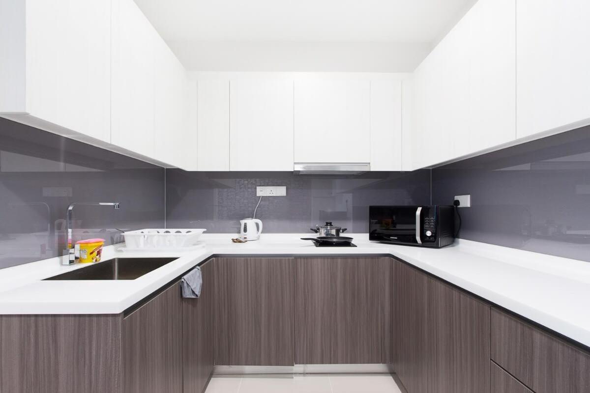 Modern, High Floor Suasana Suites 05 In Jb Джохор-Бару Экстерьер фото